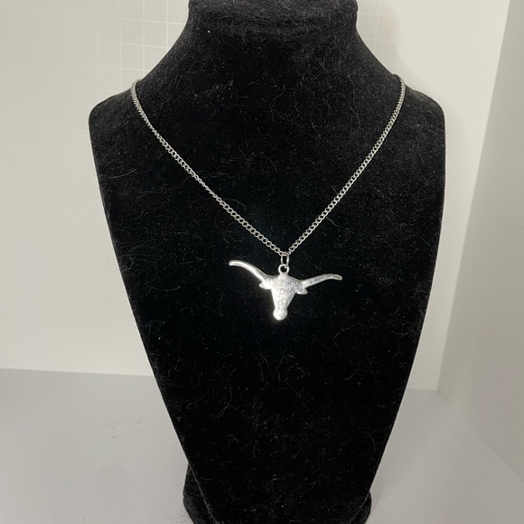Handmade Longhorn Necklace - Picture 4 of 4